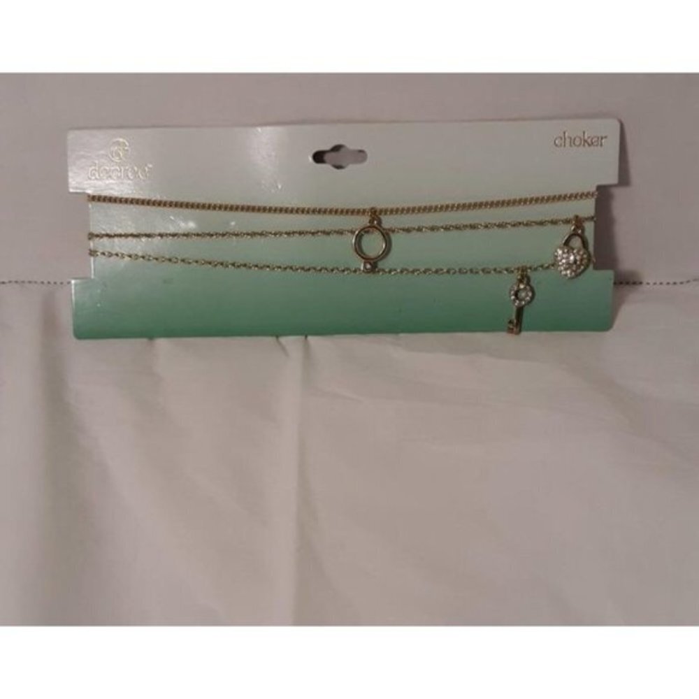 Women's Decree Choker NWT - Picture 2 of 4
